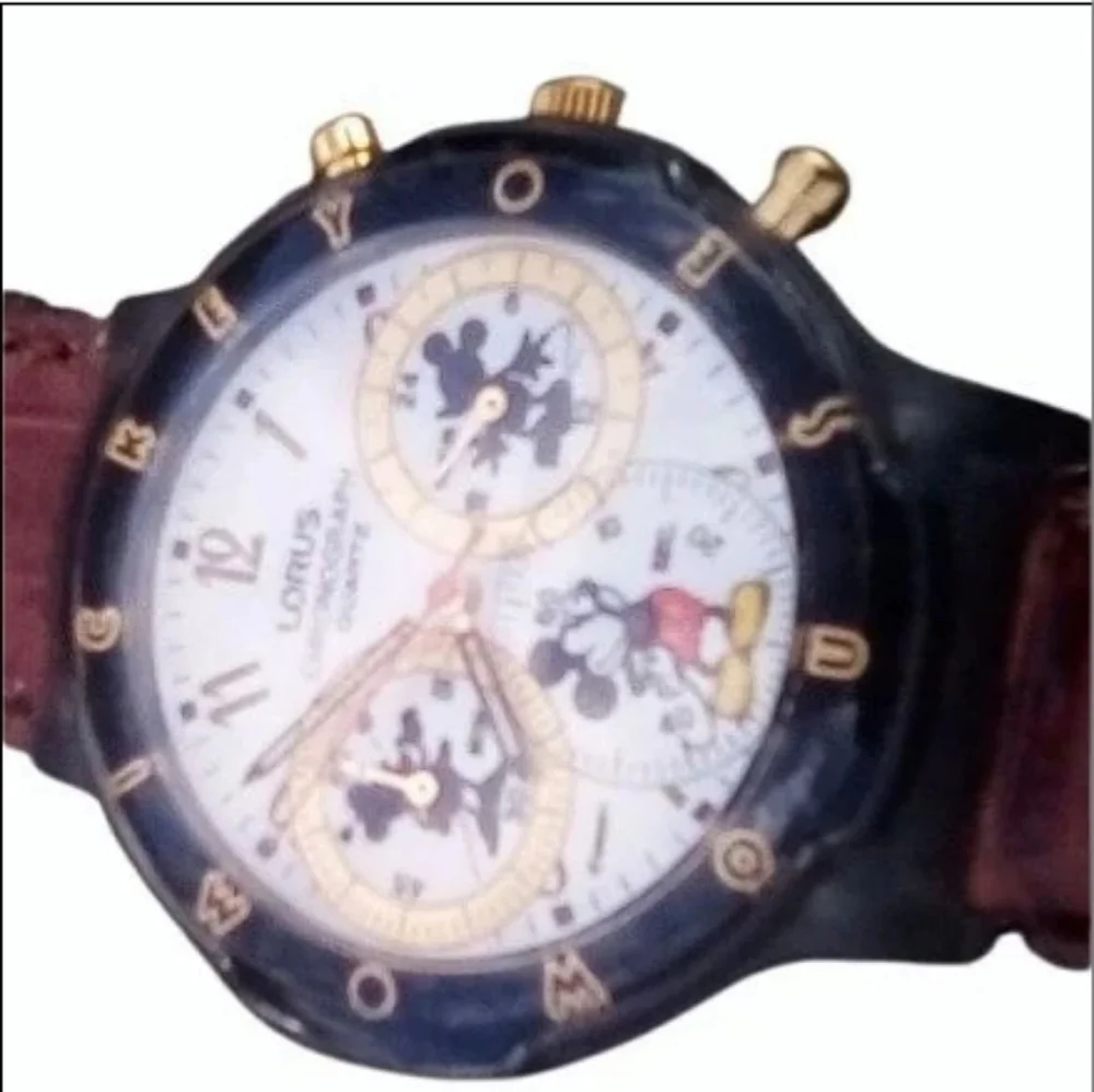 Lorus Mickey Mouse Chronograph Watch 38-40mm Vintage Disney